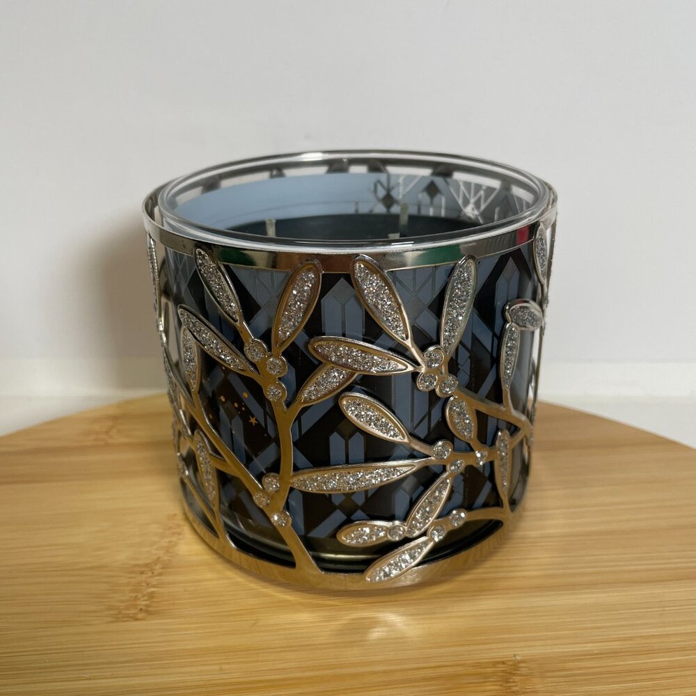Bath & Body Works Leaf Branch Silver Glitter Metal 3-Wick Candle Holder - Picture 4 of 8